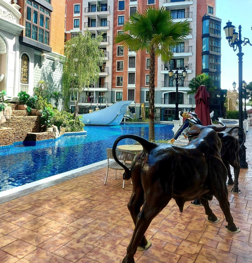 Espana Resort Pattaya Jomtien Luaran gambar